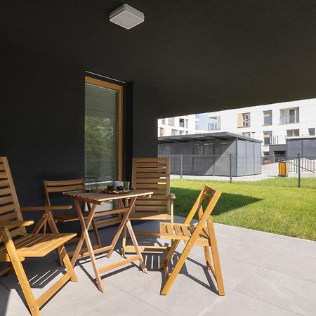 Luxury Two Bedroom Apartment With Terrace And Parking By Renters Prestige Katowice Luaran gambar